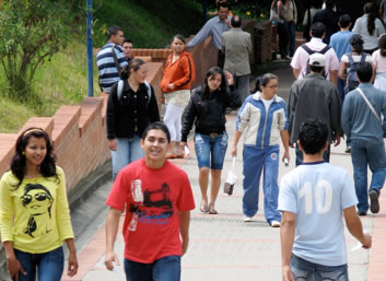 Aproximadamente 1500 estudiantes activaron el proceso de inscripci&oacute;n para la oferta acad&eacute;mica del segundo semestre del 2009