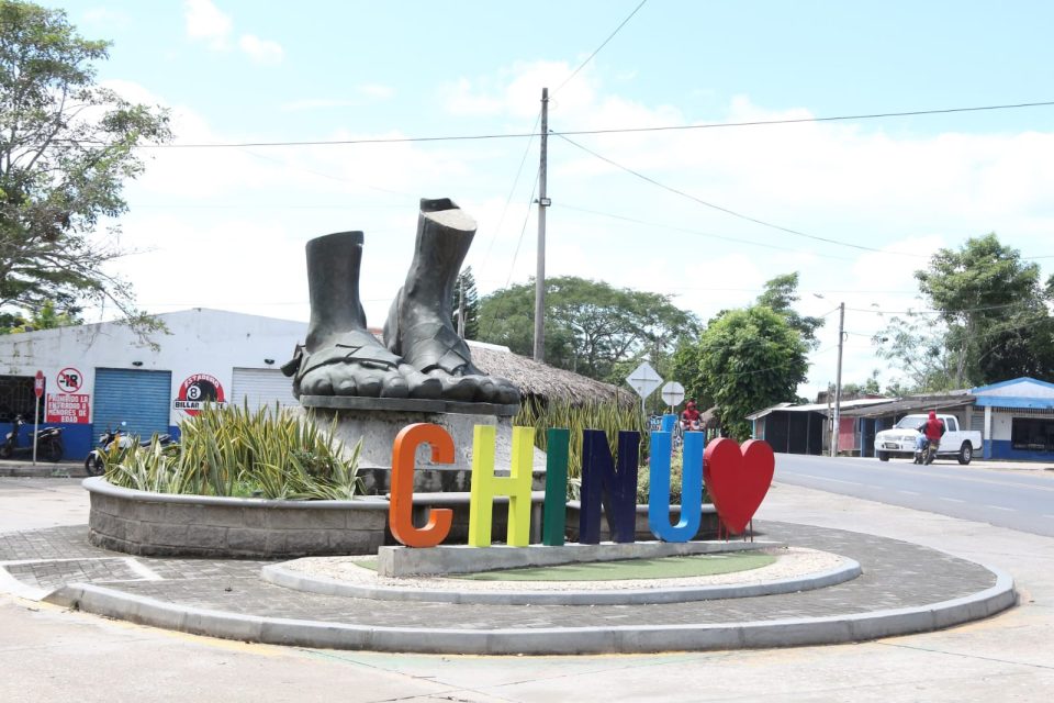Chin&uacute;