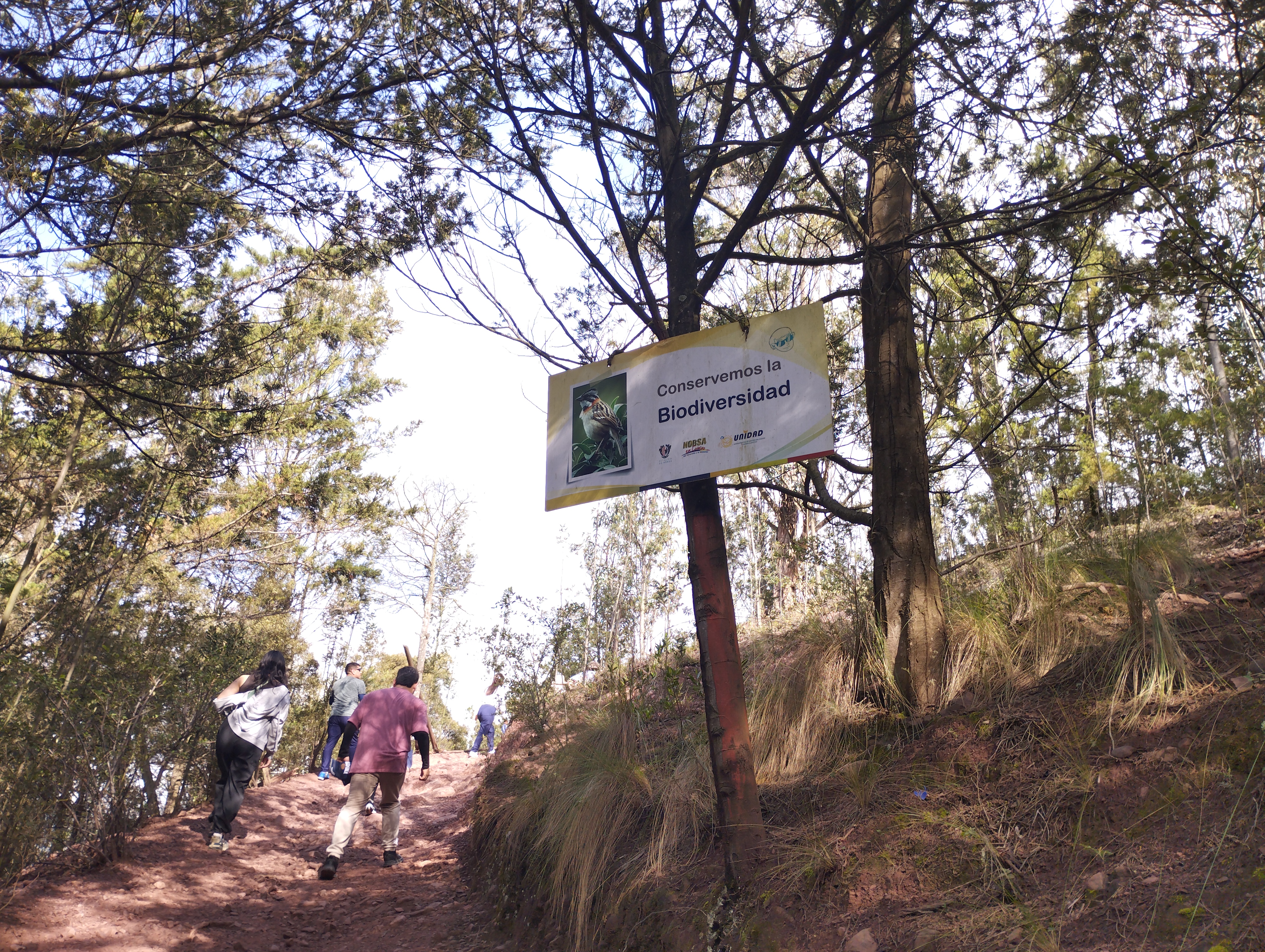 Letrero de conservaci&oacute;n de biodiversidad