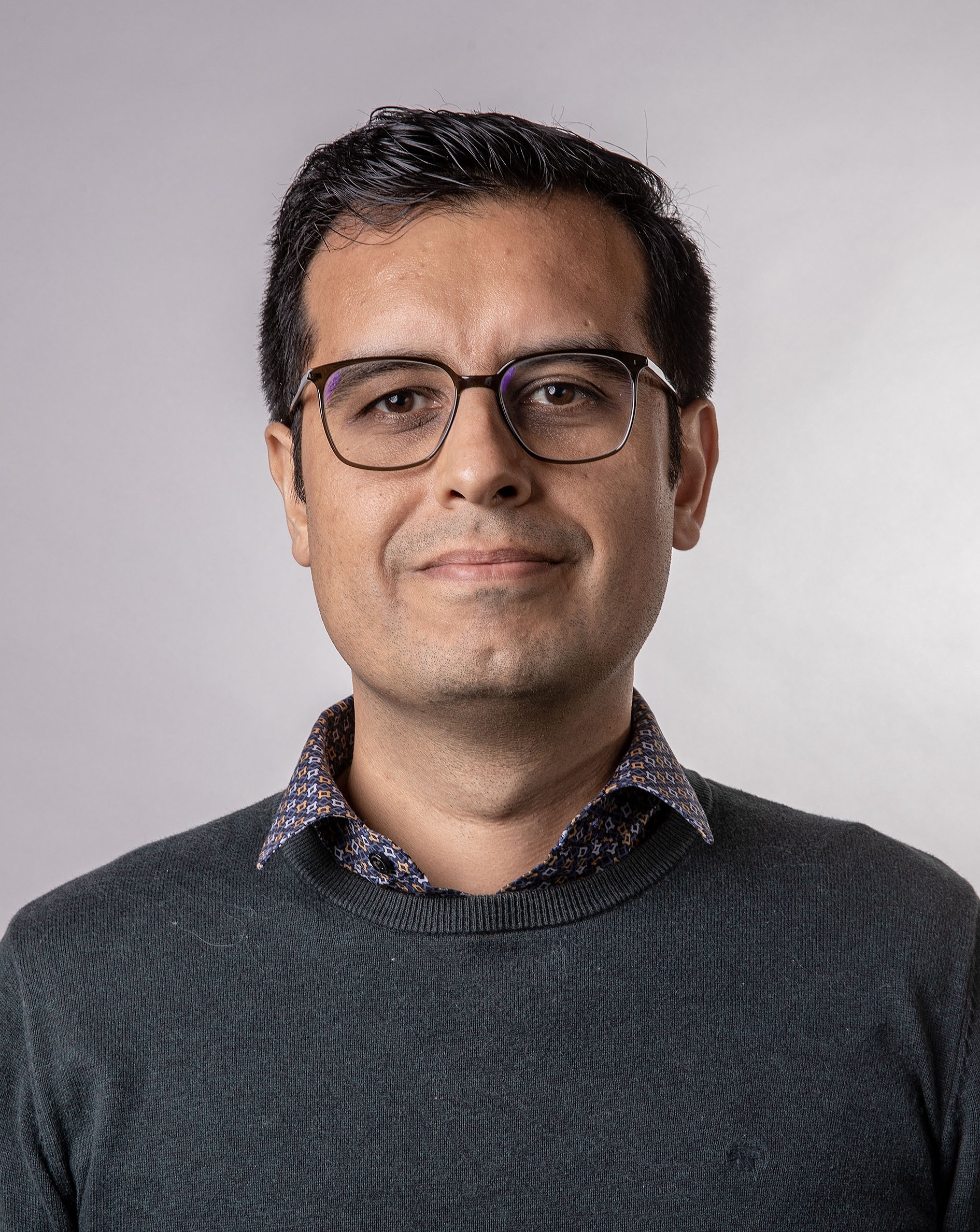Dr. Claudio Nabil Villegas